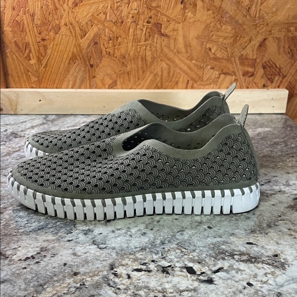 TULIP SLIP ON ARMY ILSE JACOBSEN Size 36 - Picture 2 of 9